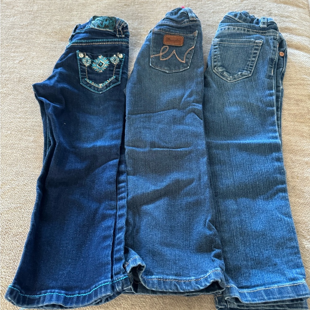 Bundle of 3T jeans